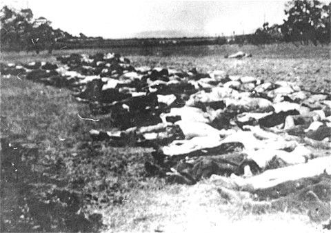The bodies of Romanian Jews who died on one of two death trains that left Iasi on June 30, 1941